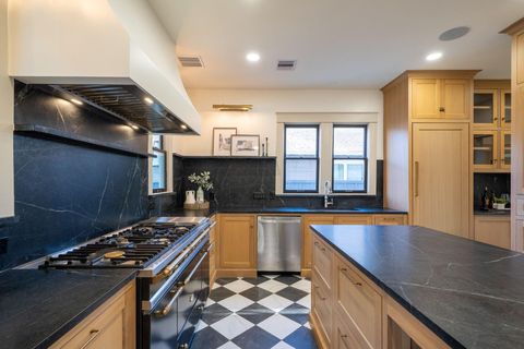 Tiny photo for 1109 Rutland Street, Houston, TX 77008 (MLS # 20432656)