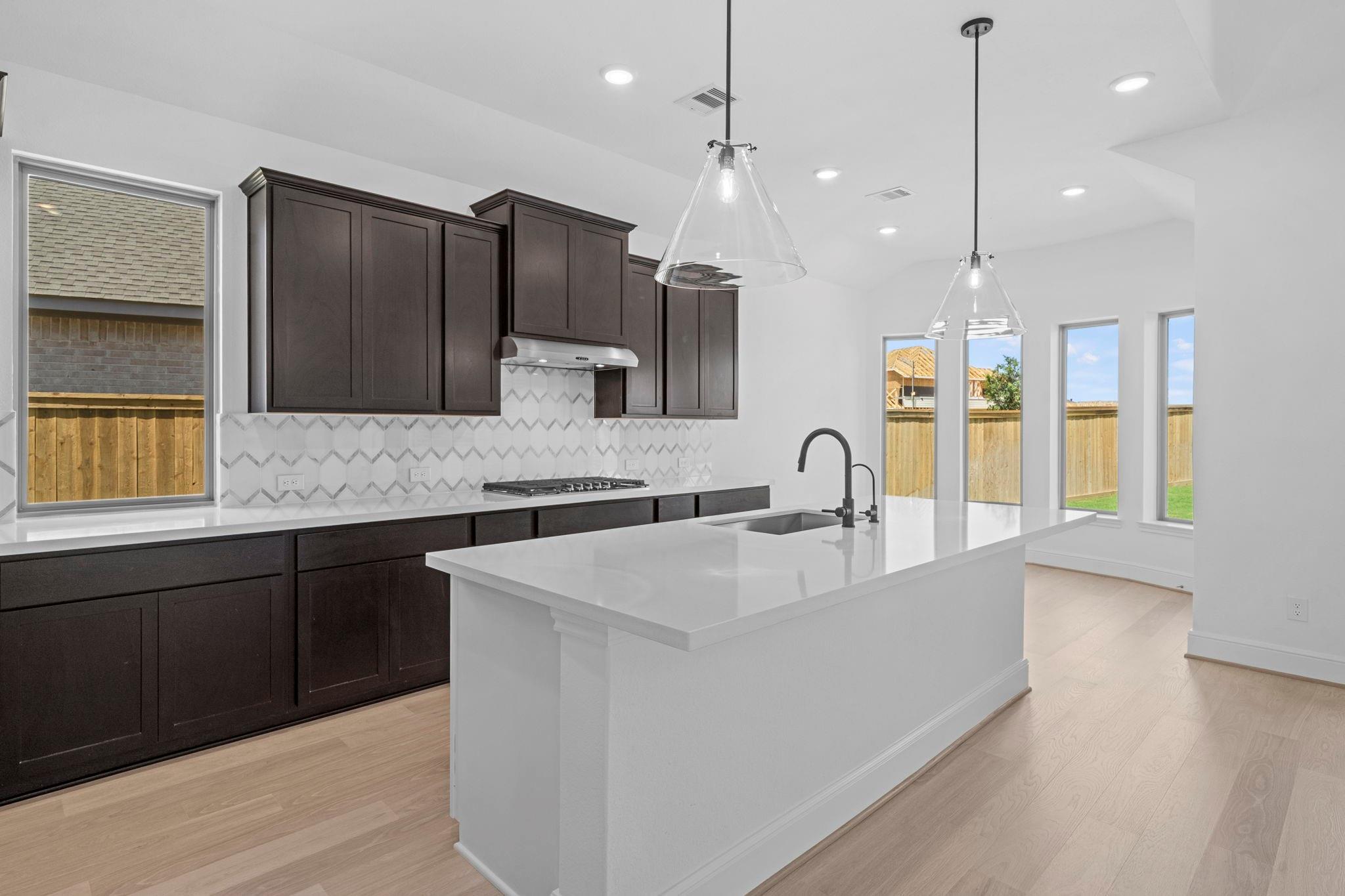 11302 Flowering Plant Way