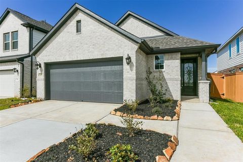 Photo of 745 Lake Lacosta Drive, Katy, TX 77493 (MLS # 94044397)