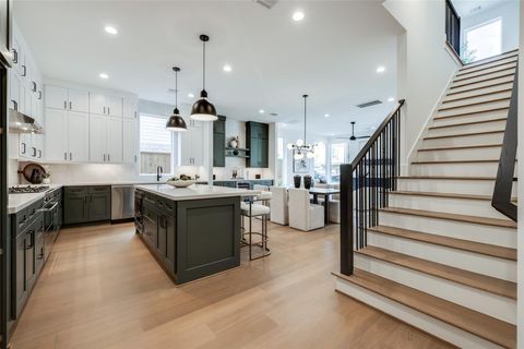 Tiny photo for 5709 Feagan Street, Houston, TX 77007 (MLS # 97394428)