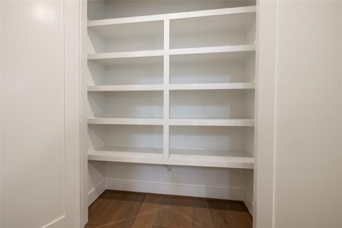 Tiny photo for 5709 Feagan Street, Houston, TX 77007 (MLS # 97394428)