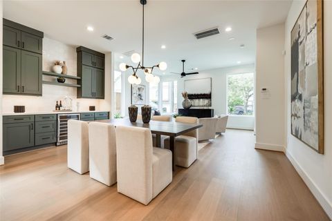 Tiny photo for 5709 Feagan Street, Houston, TX 77007 (MLS # 97394428)