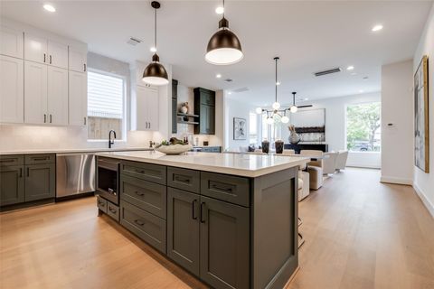 Tiny photo for 5709 Feagan Street, Houston, TX 77007 (MLS # 97394428)