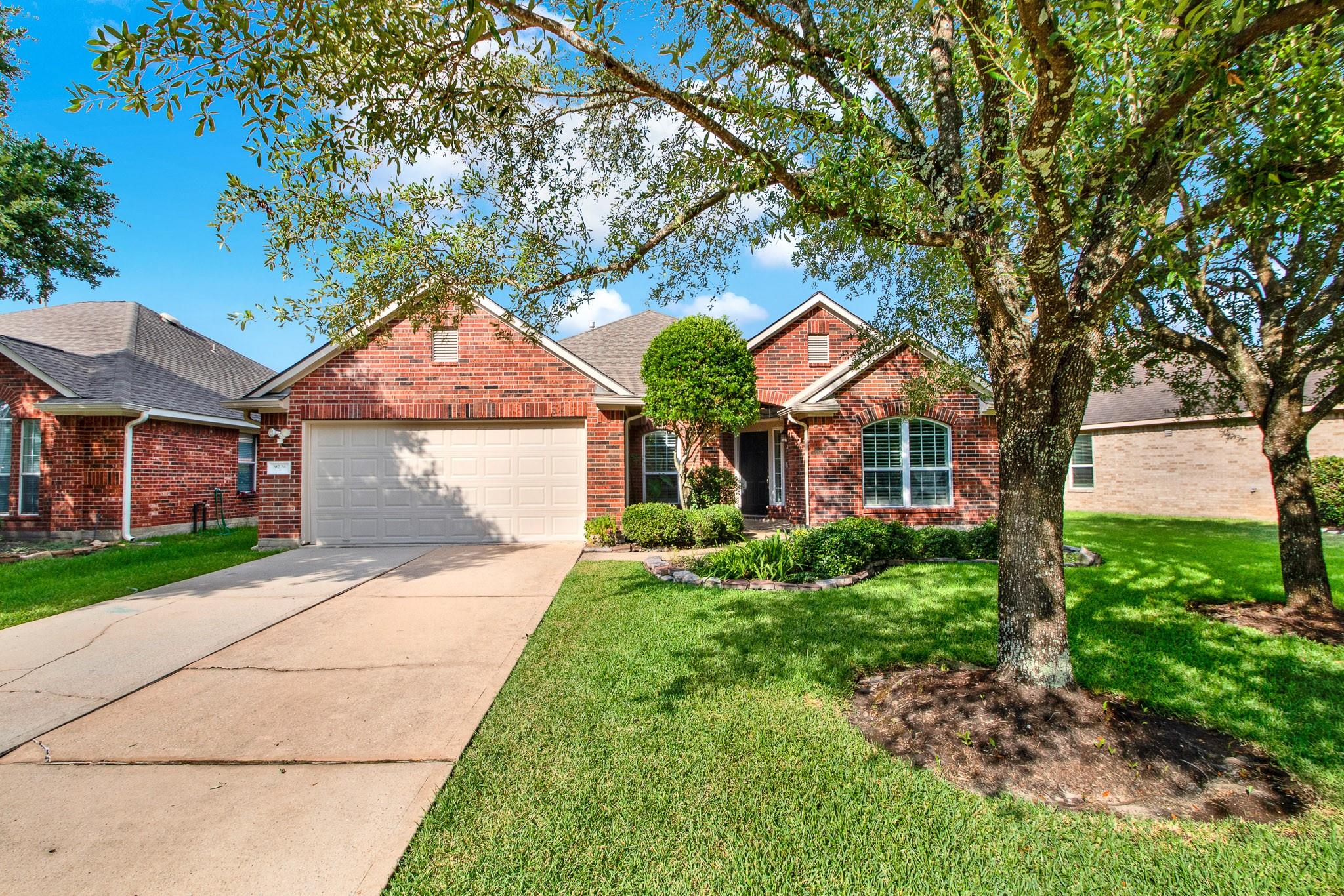9226 Fernwillow Drive