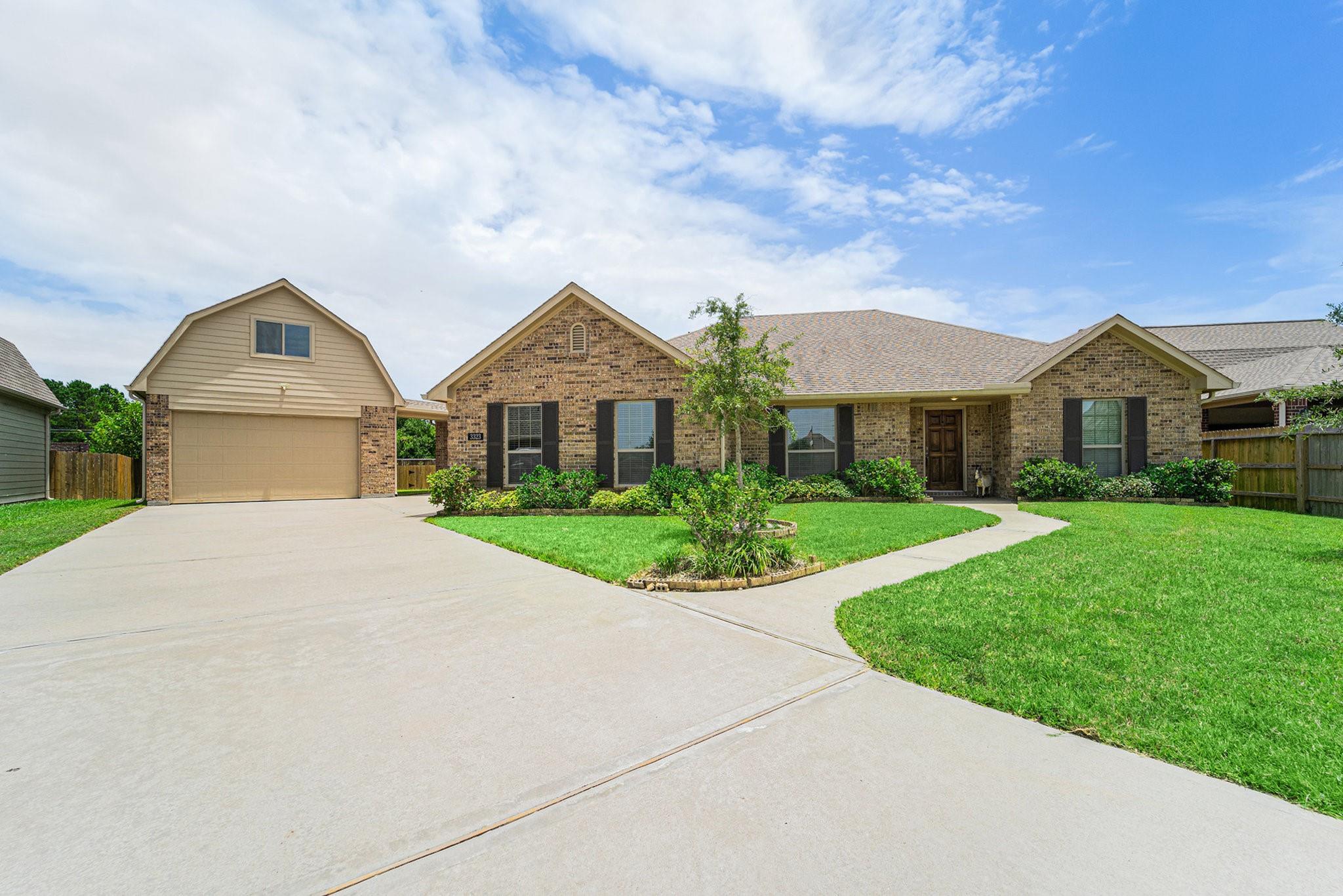 3323 Patagonia Street