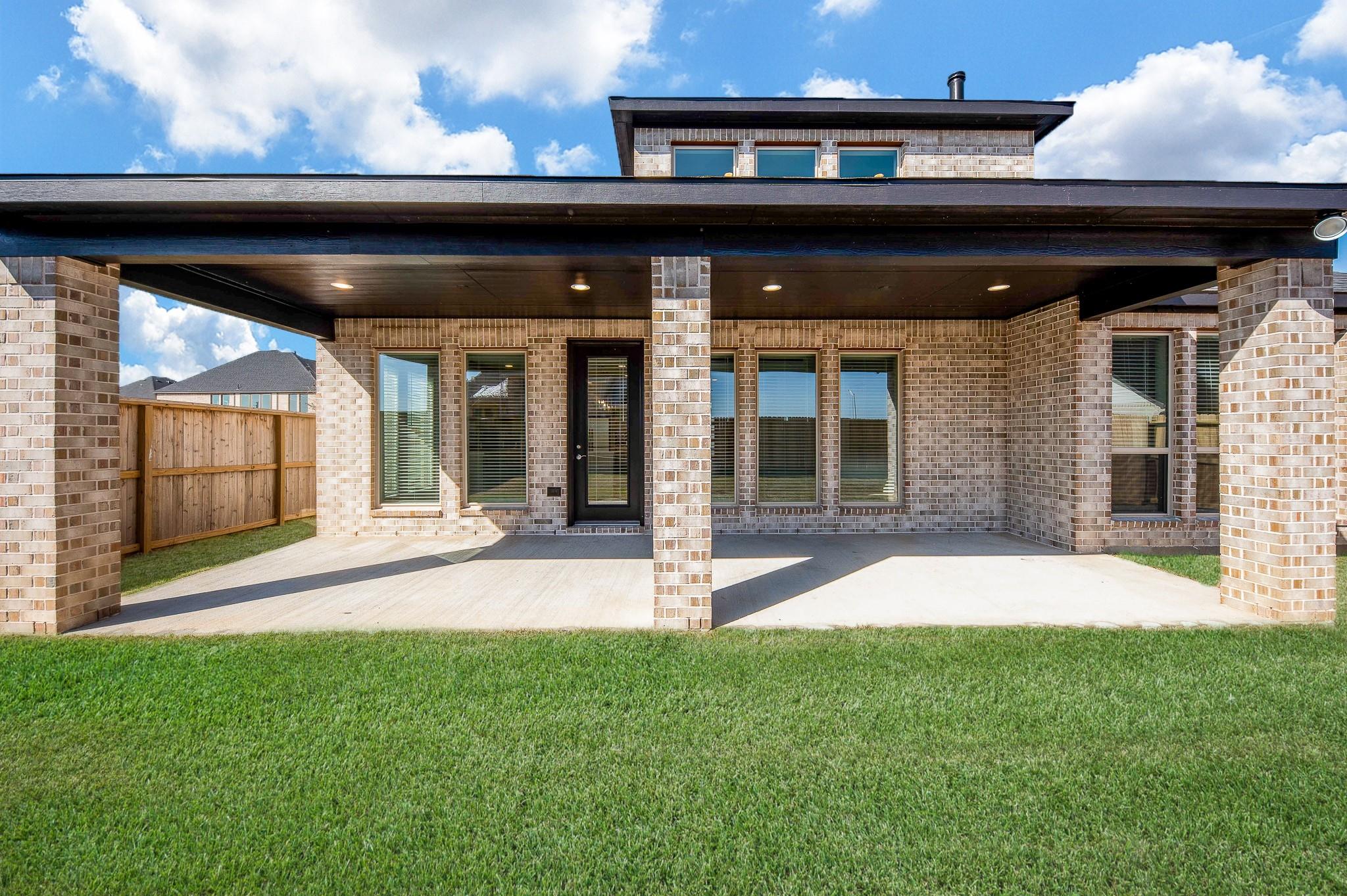 29819 Breezy Pines Loop