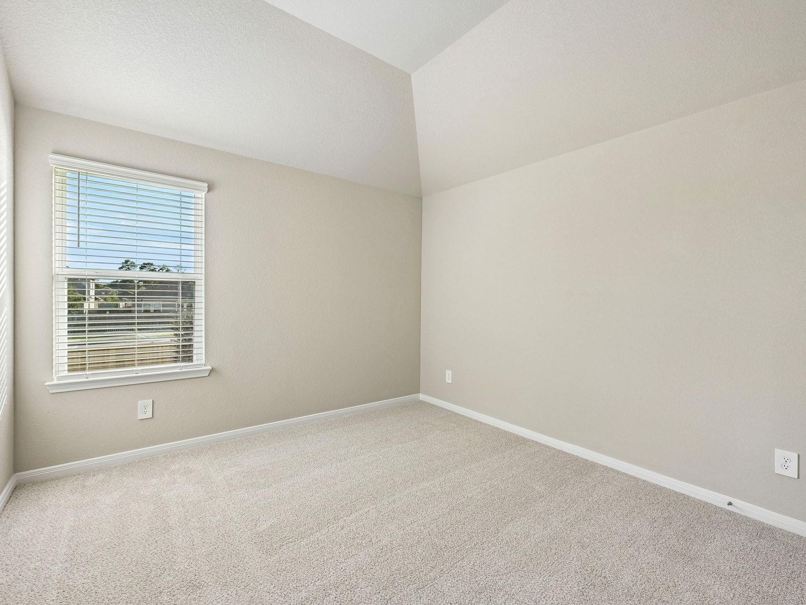 5237 Autumn Hills Trail