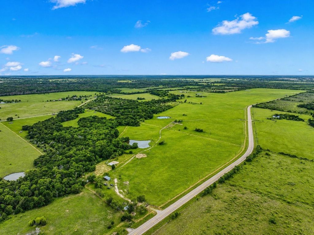 Photo of 3932 Fm 1245, Groesbeck, TX 76642 (MLS # 39921089)