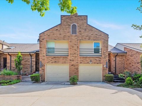 Photo of 15932 Seahorse Drive #272, Houston, TX 77062 (MLS # 20588639)