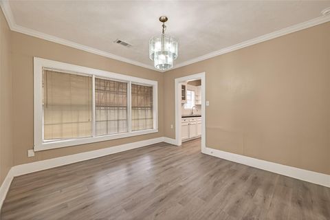 Tiny photo for 6807 Avenue E, Houston, TX 77011 (MLS # 40309458)