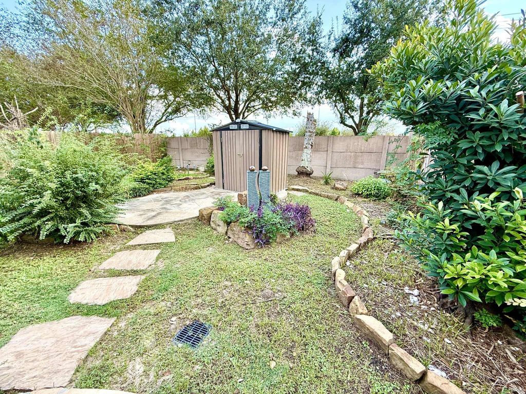 Photo of 13234 Gardnerville Street St, Houston, TX 77034 (MLS # 81916578)