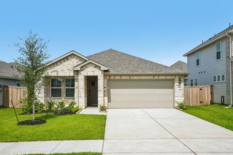 Photo of 31029 De La Guerra Street, Huffman, TX 77336 (MLS # 10892188)