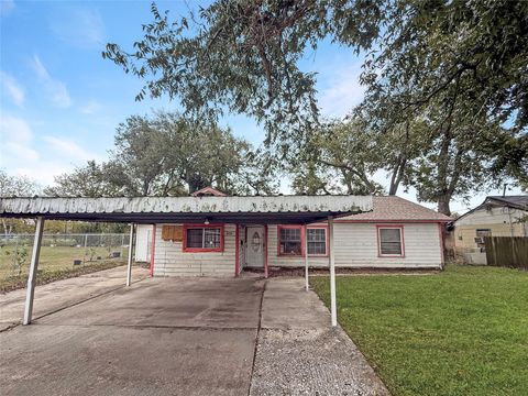Photo of 6723 London Street, Houston, TX 77021 (MLS # 45723731)