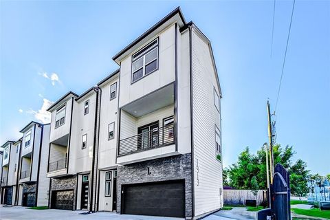 Photo of 1913 Hoskins Drive #K, Houston, TX 77080 (MLS # 36937239) Photo of 1913 Hoskins Drive #K, Houston, TX 77080 (MLS # 36937239)