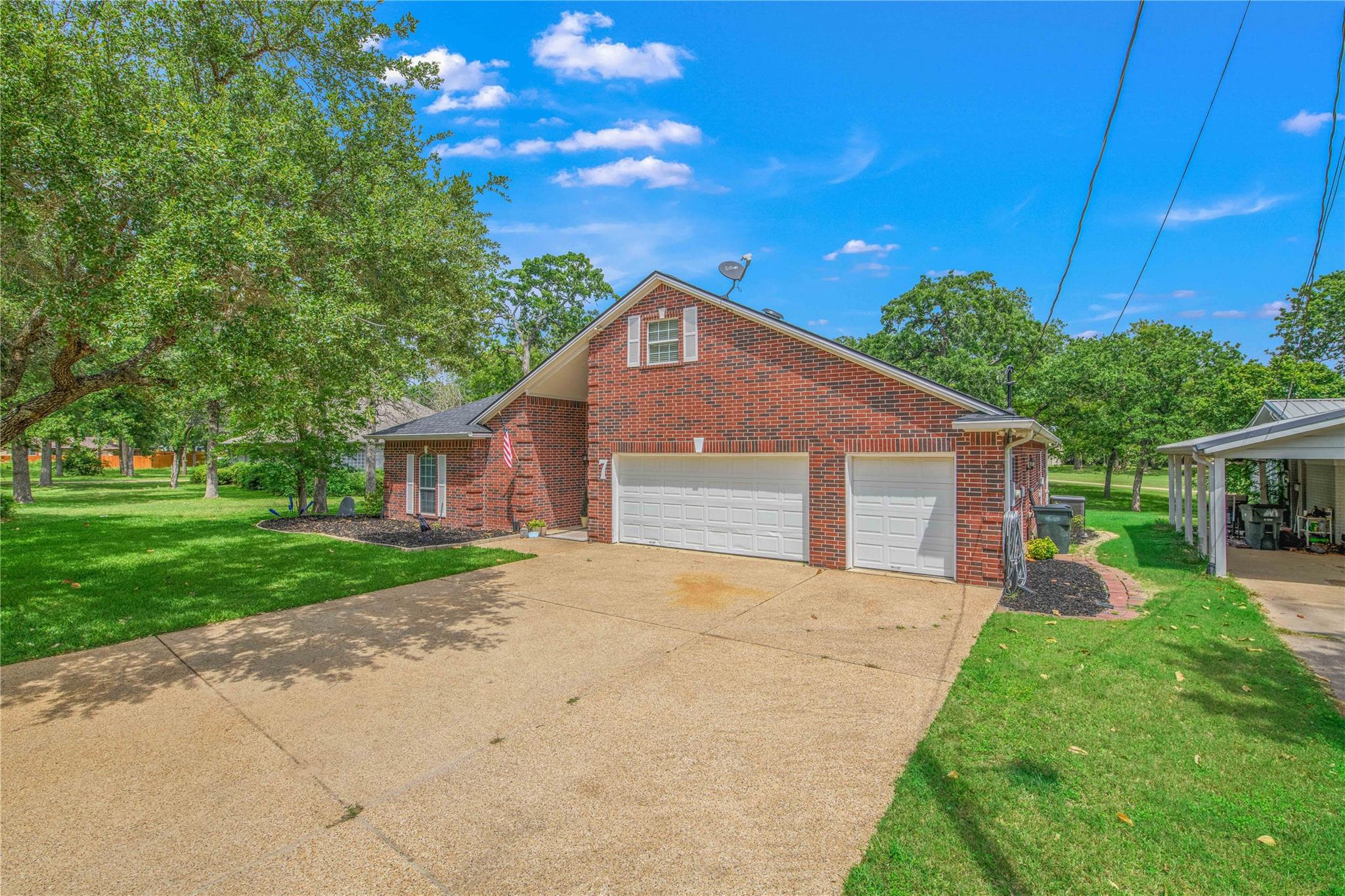 7 Hickory Ridge Lane