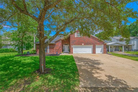 Photo of 7 Hickory Ridge Lane, Normangee, TX 77871 (MLS # 49280141)