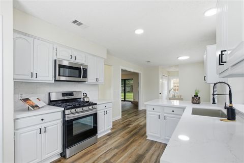 Photo of 9111 Havencrest Drive, Houston, TX 77083 (MLS # 14998964)