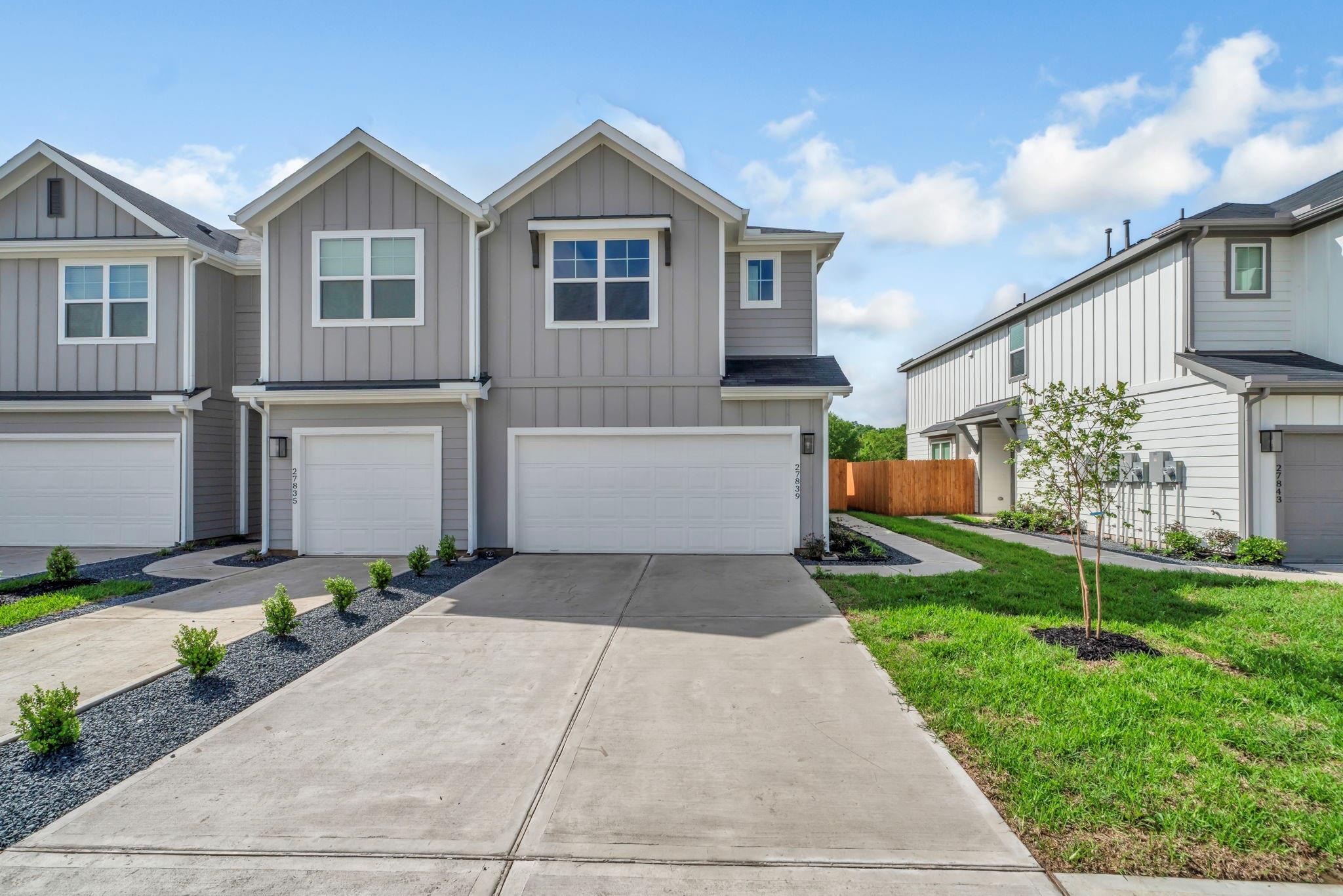 27839 Western Creek Ct