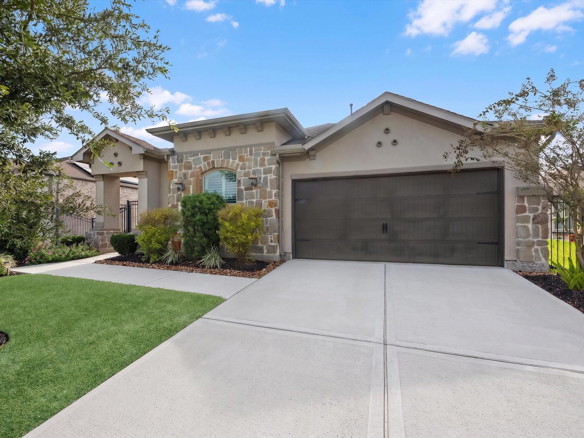 5035 Robin Park Court