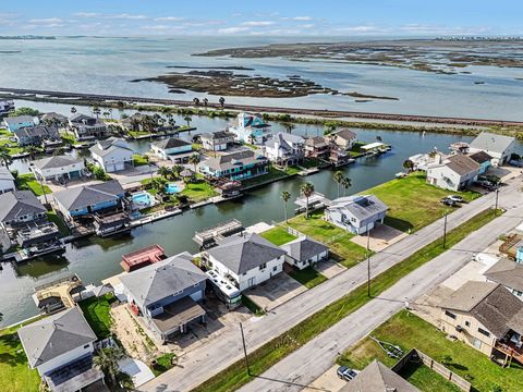 Tiny photo for 557 Pompano Street, Bayou Vista, TX 77563 (MLS # 91989133)