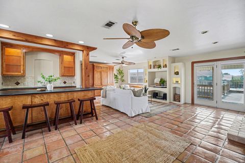 Tiny photo for 557 Pompano Street, Bayou Vista, TX 77563 (MLS # 91989133)