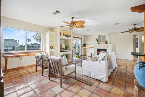 Tiny photo for 557 Pompano Street, Bayou Vista, TX 77563 (MLS # 91989133)