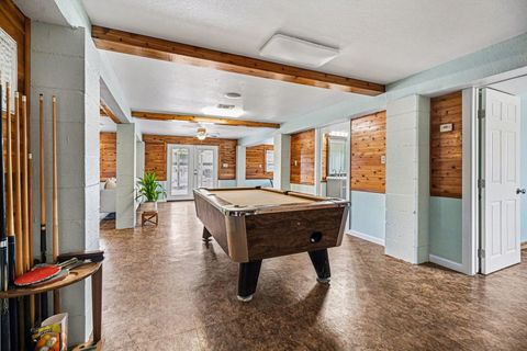 Tiny photo for 557 Pompano Street, Bayou Vista, TX 77563 (MLS # 91989133)