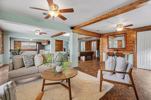 Tiny photo for 557 Pompano Street, Bayou Vista, TX 77563 (MLS # 91989133)