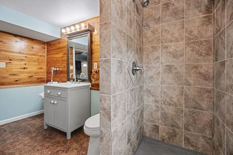 Tiny photo for 557 Pompano Street, Bayou Vista, TX 77563 (MLS # 91989133)