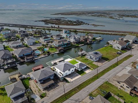 Tiny photo for 557 Pompano Street, Bayou Vista, TX 77563 (MLS # 91989133)