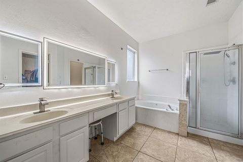 Tiny photo for 10319 Stan Brook Drive, Houston, TX 77089 (MLS # 86573745)