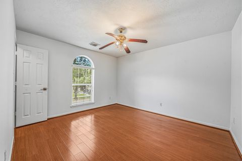 Tiny photo for 10319 Stan Brook Drive, Houston, TX 77089 (MLS # 86573745)