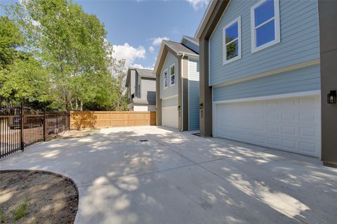 Tiny photo for 955 Ringold Street, Houston, TX 77088 (MLS # 17794641)