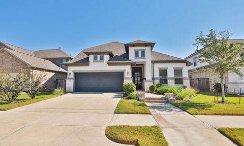 Photo of 15106 Armadillo Lookout Trail, Cypress, TX 77433 (MLS # 20331210)