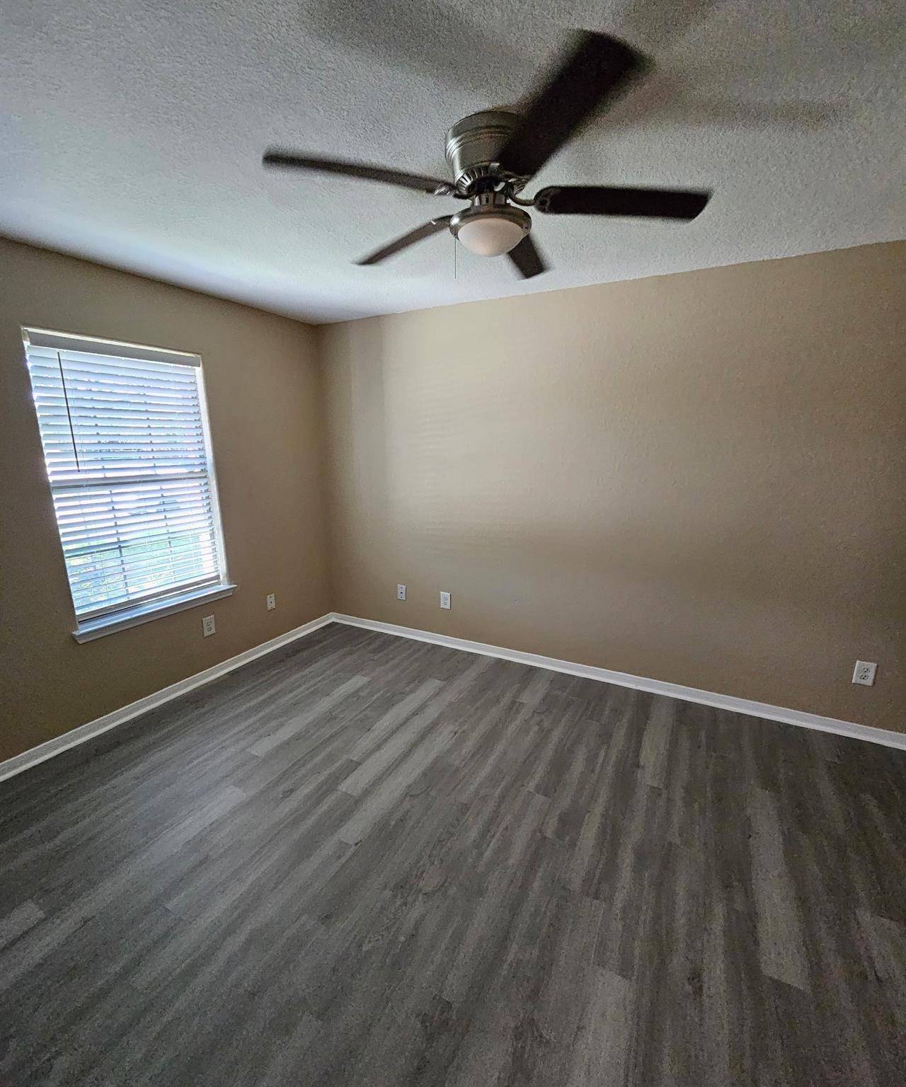 21362 Slate Crossing Lane