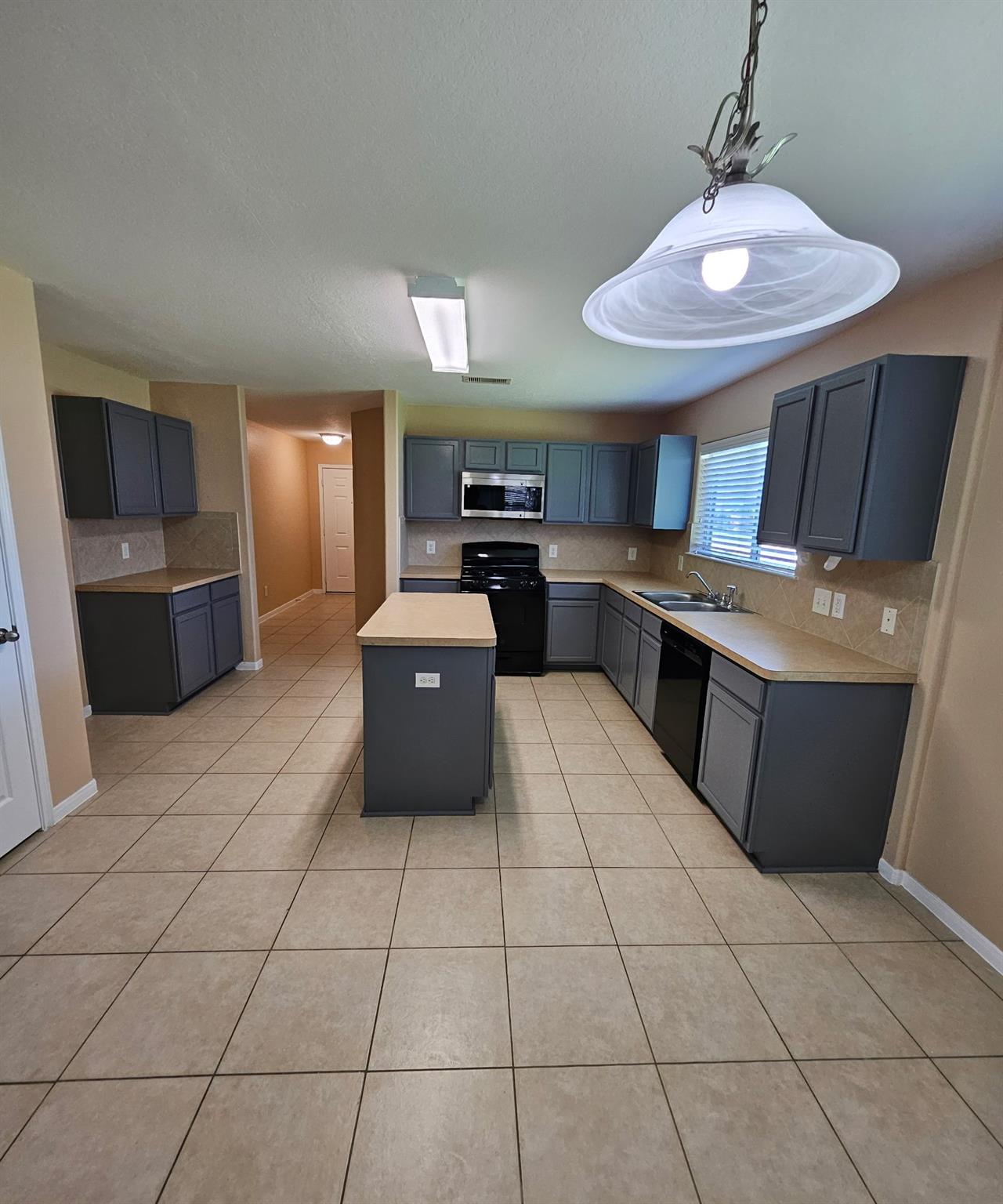 21362 Slate Crossing Lane