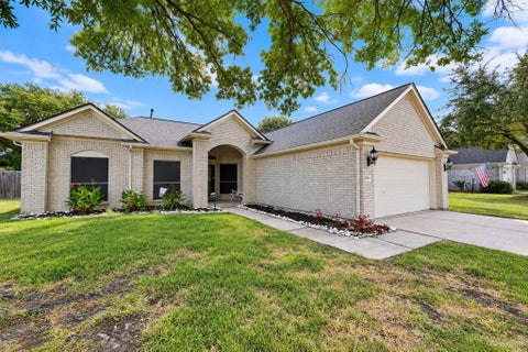 Photo of 8134 Blue Jay Street, Baytown, TX 77523 (MLS # 42480821)