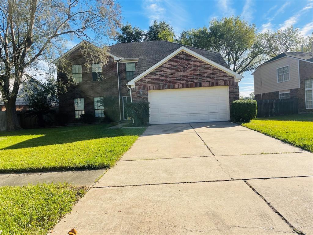 530 Hawthorn Place