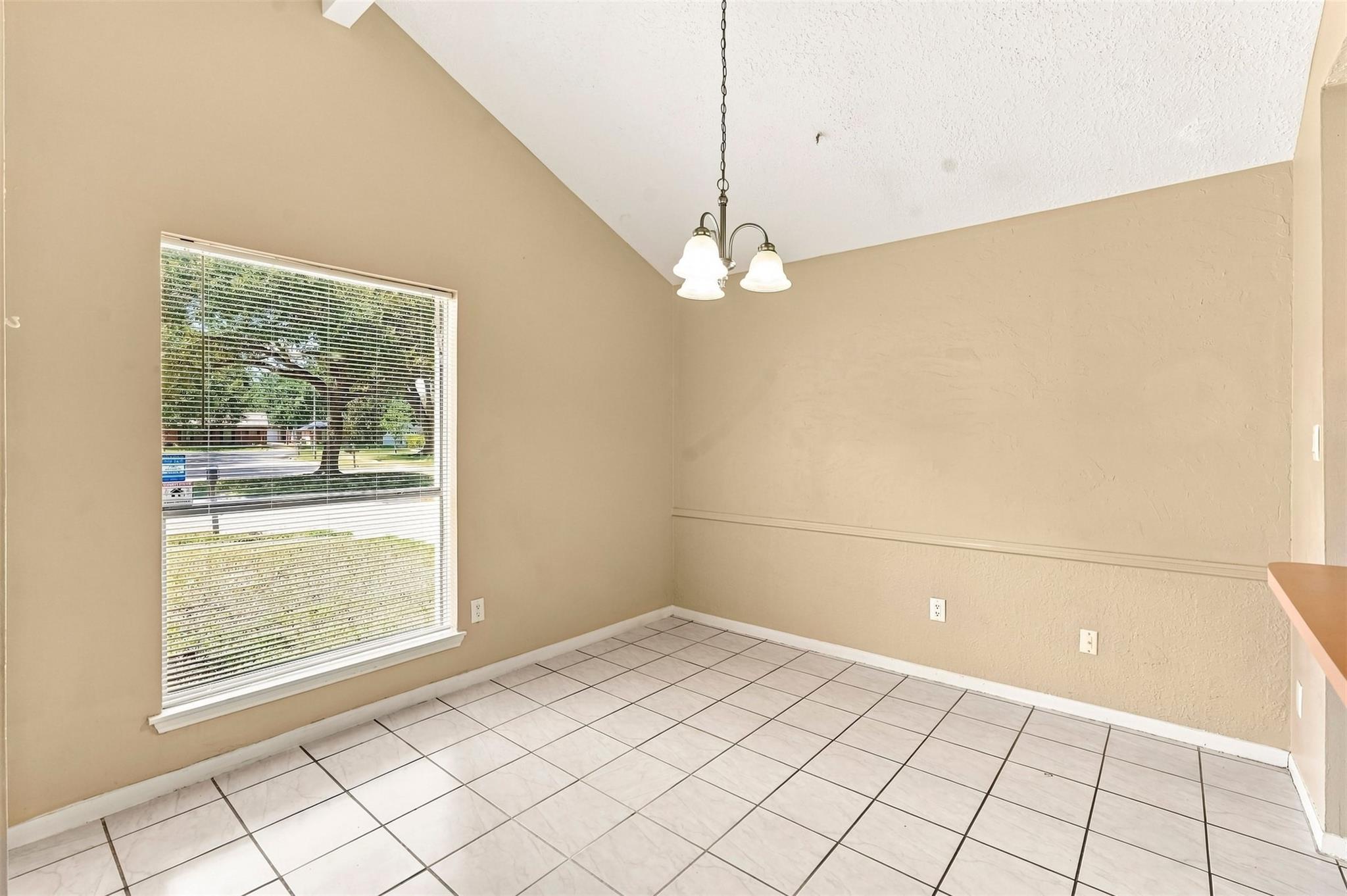 703 Conestoga Circle