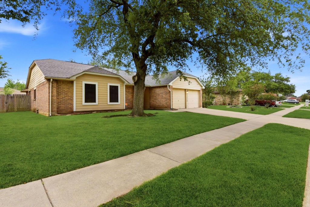 Photo of 21330 Golden Dove Drive, Spring, TX 77388 (MLS # 7329268)