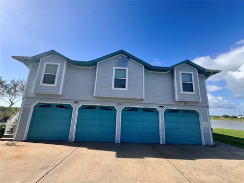 Photo of 151 Jolly Boat Lane, Freeport, TX 77541 (MLS # 6359610)