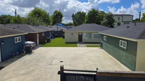 Multifamily For Sale - 3741 Seabrook Street<br/> Houston, TX 77021