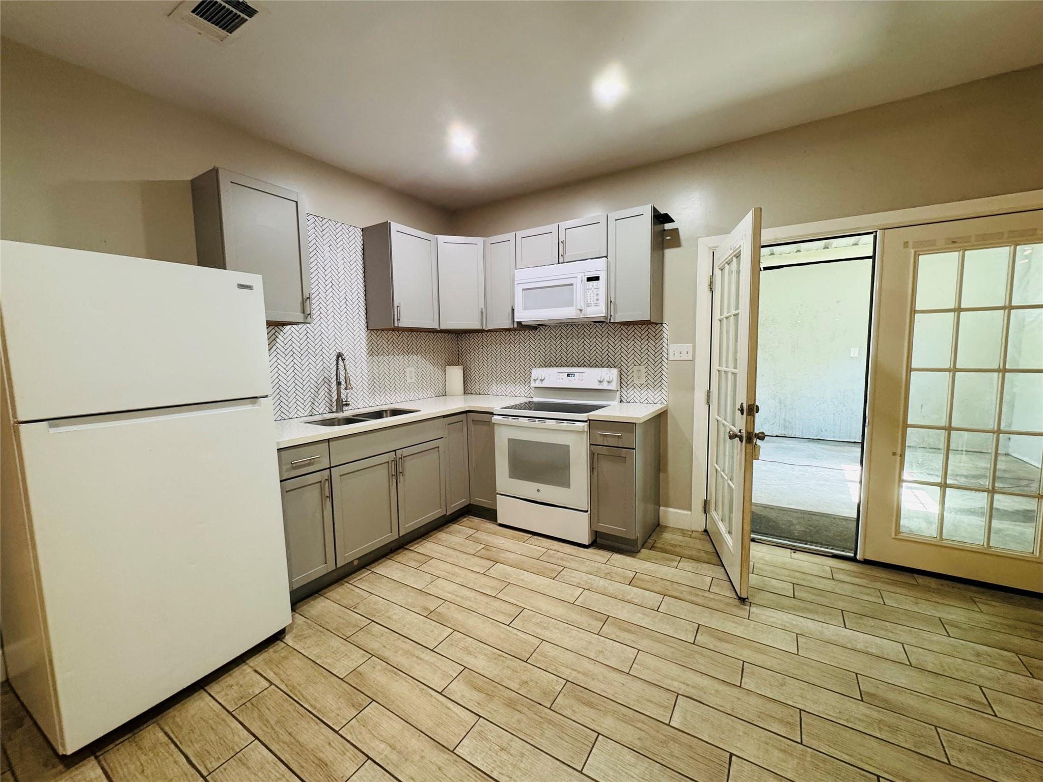 13007 Shady Lane