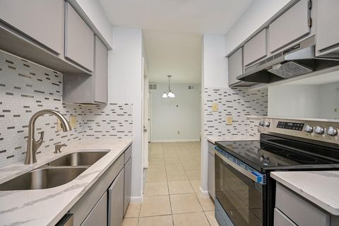Tiny photo for 8427 Hearth Drive Drive #2, Houston, TX 77054 (MLS # 49466683)