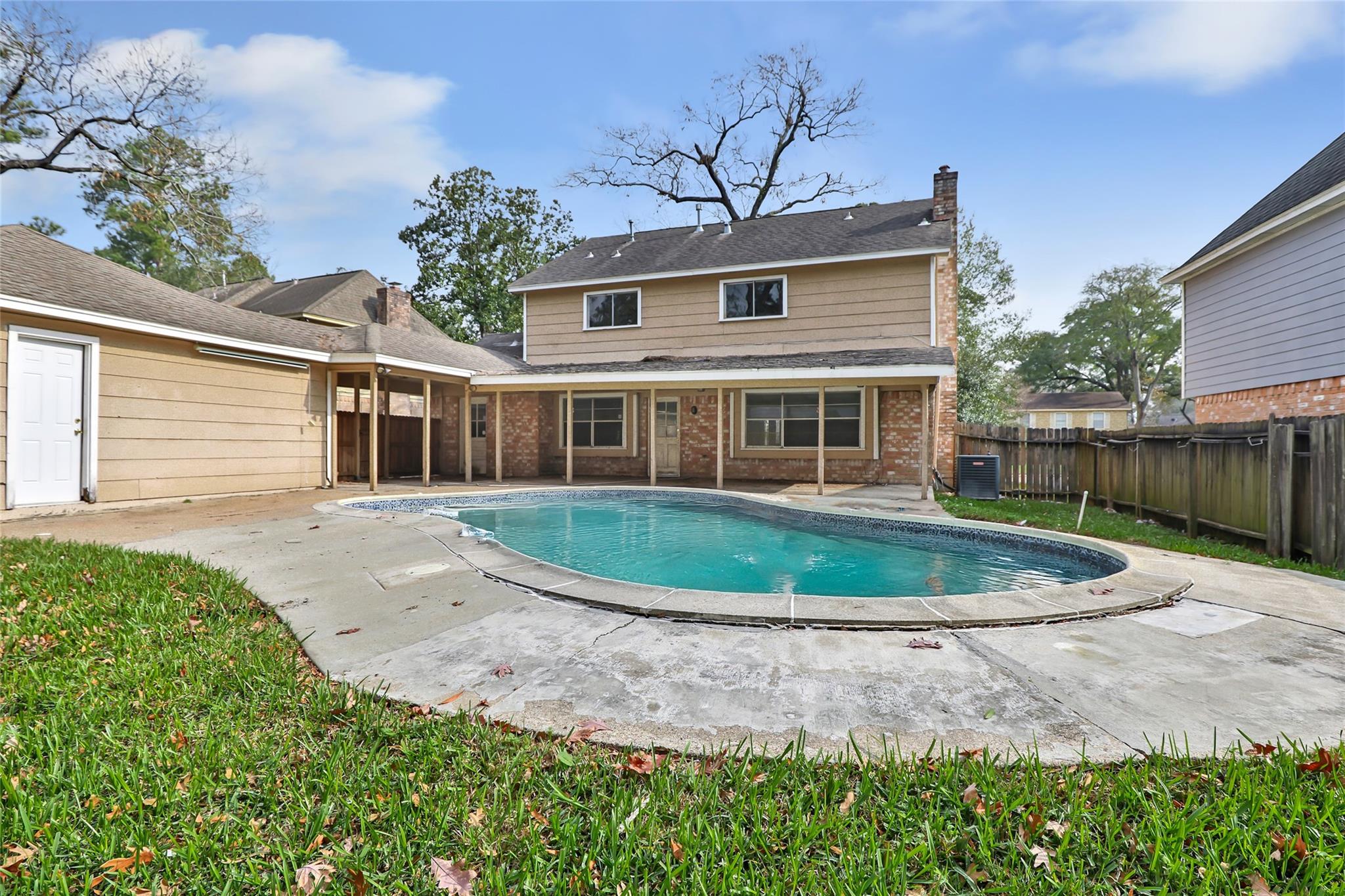 19311 Spoonwood Court