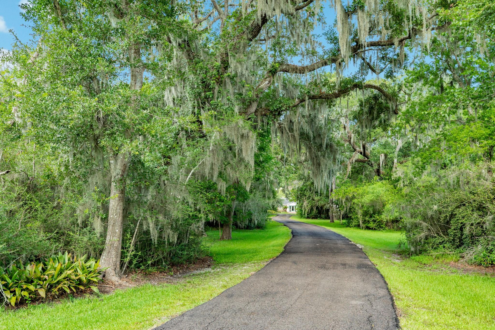45 Lake Rd Road