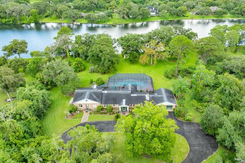Photo of 45 Lake Rd Road, Lake Jackson, TX 77566 (MLS # 71844659)