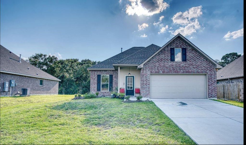 Photo of 211 Zachary Lane, Bridge City, TX 77611 (MLS # 47094087)