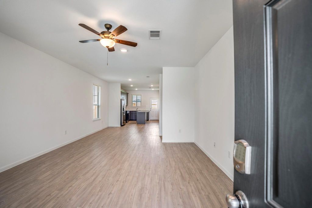 Photo of 16915 Elm Grove Road, Conroe, TX 77302 (MLS # 15616289)