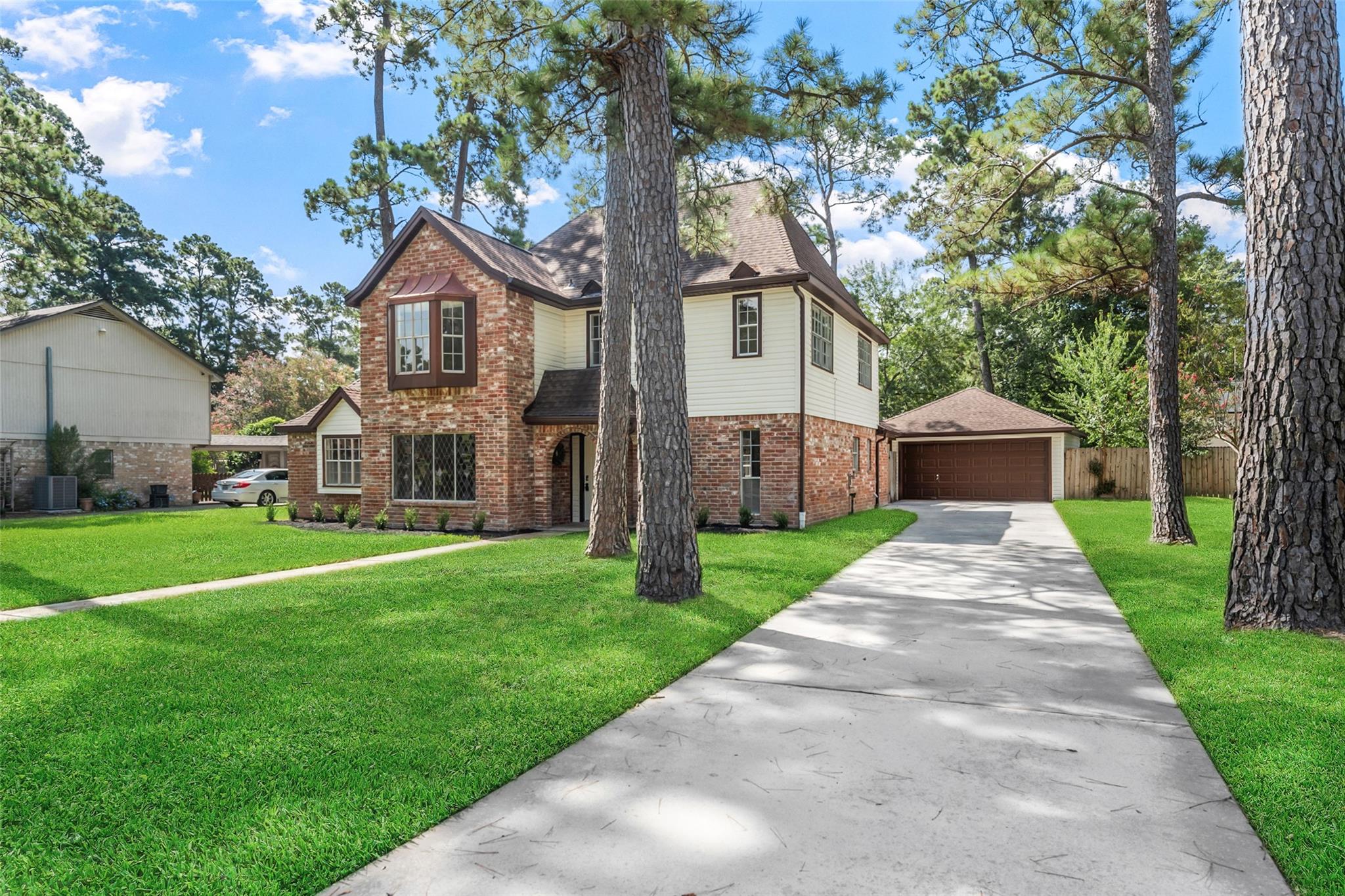 6315 Hickorycrest Drive